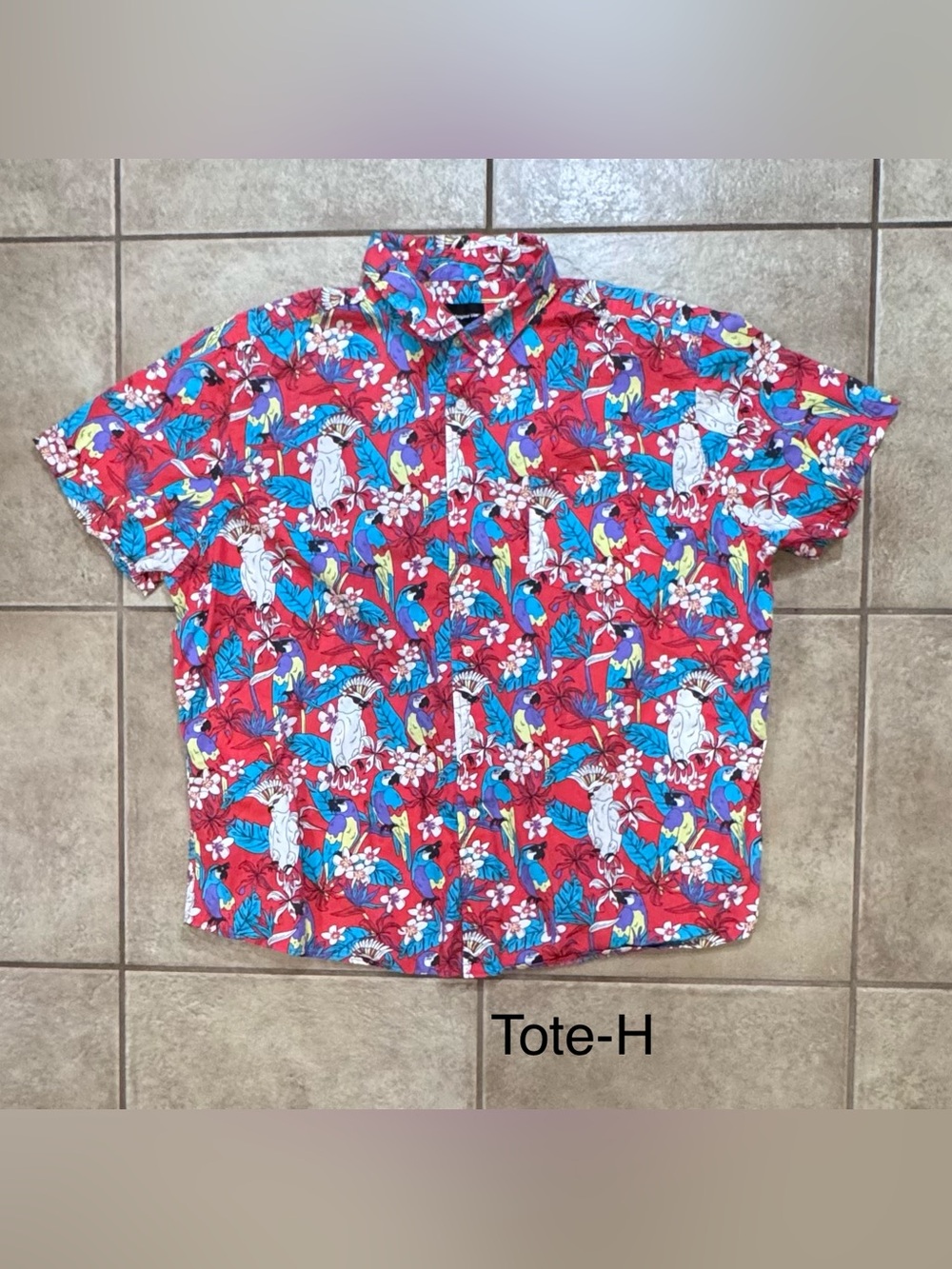 Original Use Red Tropical Parrot Short Sleeve Button-Down Shirt
